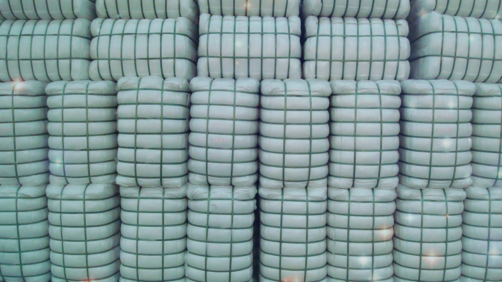 Polyester for Padding, Stuffing, Wadding and Nonwoven POLYESTER
